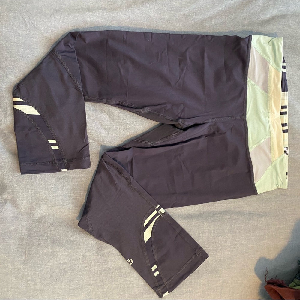 Lululemon 23” run inspire crop